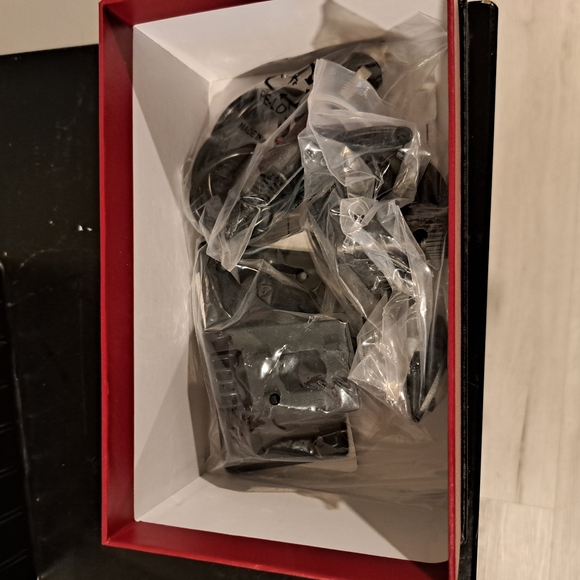 Wireless CarPlay & Android Auto - Picture 4 of 5